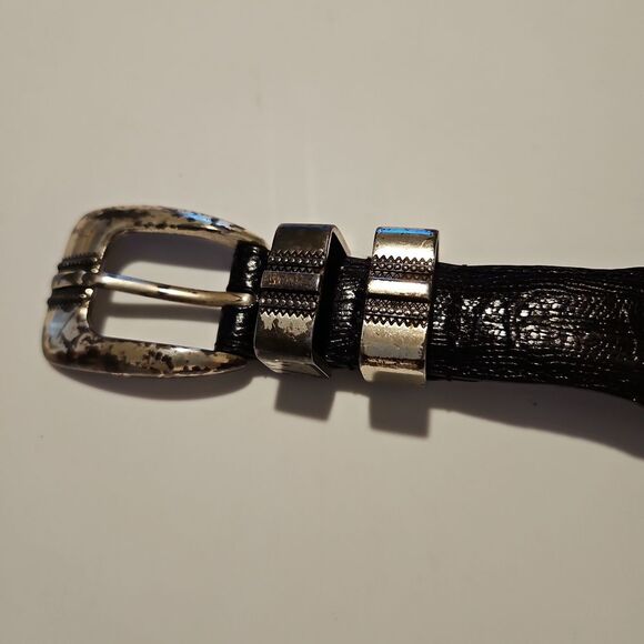 Black Leather Belt with Silver Buckle waist 32"-35" Vintage USC GAMCOCKS rare - Picture 5 of 7